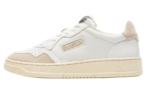AUTRY Leather Low top Skateboard Shoes White Brown