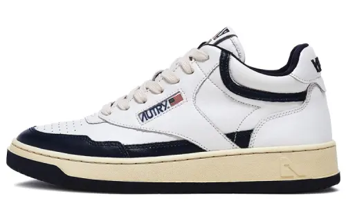 AUTRY Leather Lace Up Low top Stylish Skateboarding Shoes White Blue