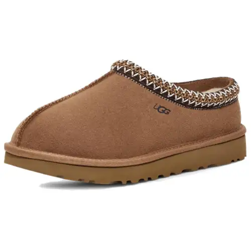 UGG Low top Casual Shoes Women's Chestnut