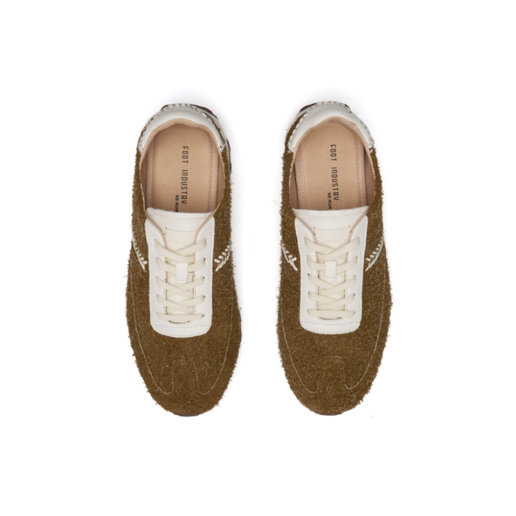 FOOT INDUSTRY Slip Resistant Low top Running Shoes Unisex Tan