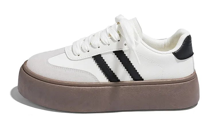 PAUL FRANK Slip Resistant Abrasion Resistant Low top Skateboard Shoes Women's Ecru