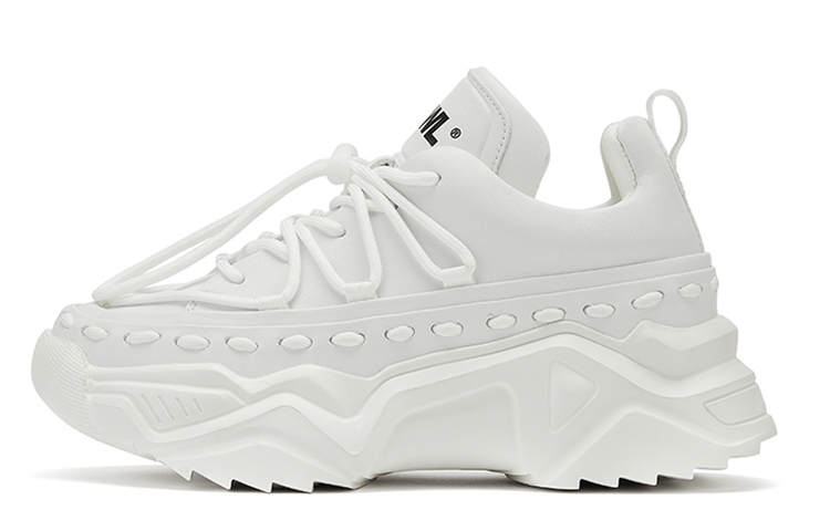 VWL Synthetic Leather Chunky Sneakers Women's White