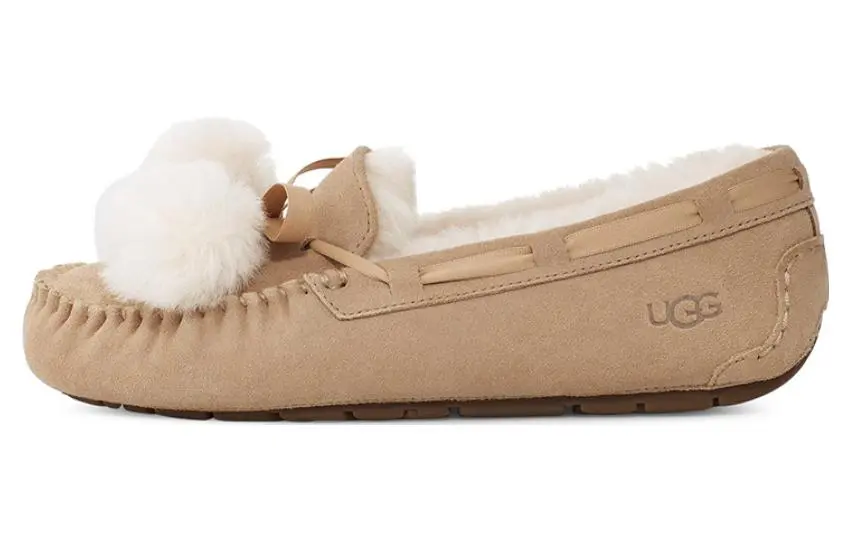 UGG Dakota Moccasins Slippers 'LIght Chestnut'' Women's