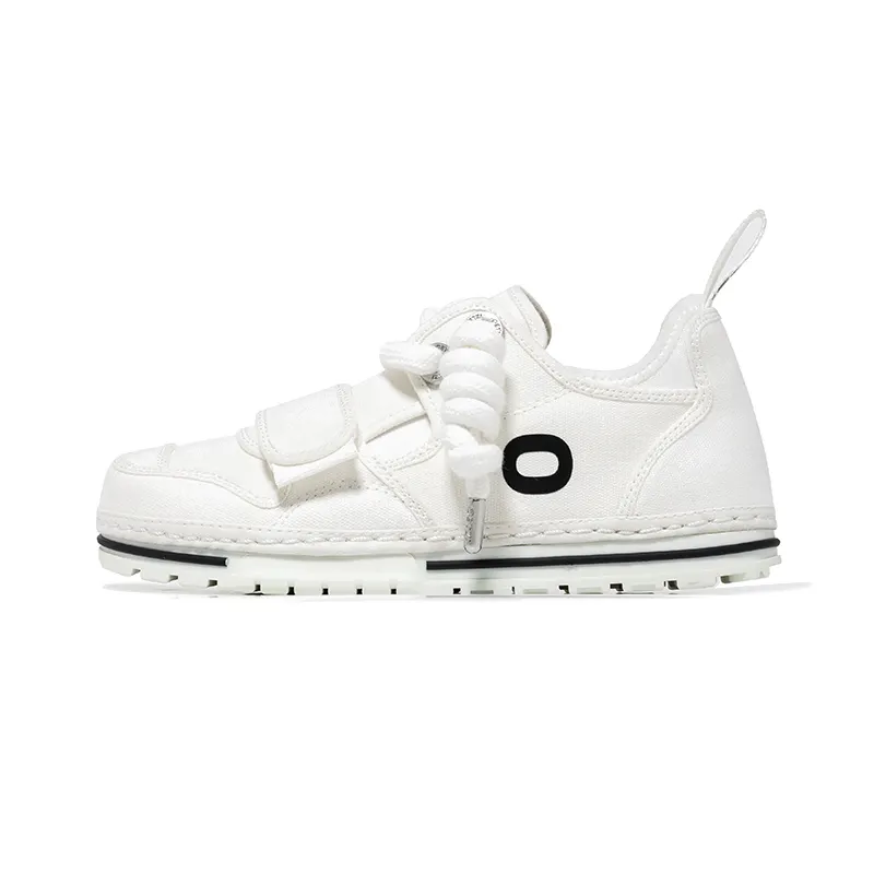 OETZI Fabric Stylish Skateboarding Shoes Unisex White
