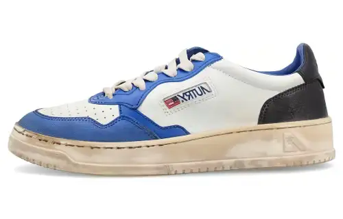 AUTRY Leather Distressed Stylish Skateboarding Shoes Men's White Blue