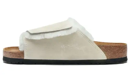 Solana Stussy x Solana Birkenstock 'Bone'