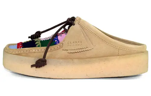 LC23 x Clarks Closed Toe Slippers Men's Brown Color