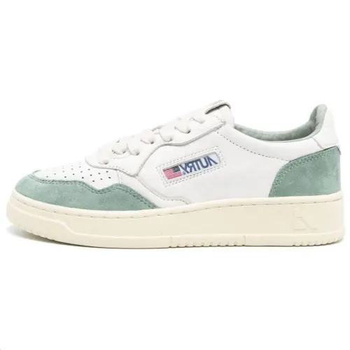 AUTRY Skateboard Shoes Women's White Green