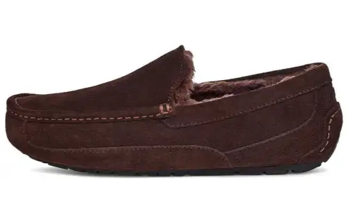UGG Two-layer cowhide, casual and versatile, casual shoes, men's chocolate color