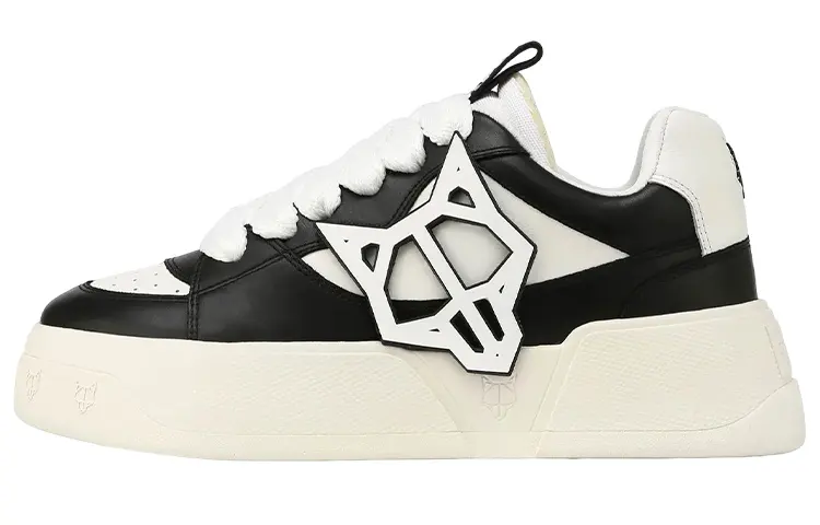 Naked Wolfe Kosa Low top Sneakers