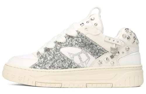 Naked Wolfe Leather Low top Skateboard Shoes Women's White Silver