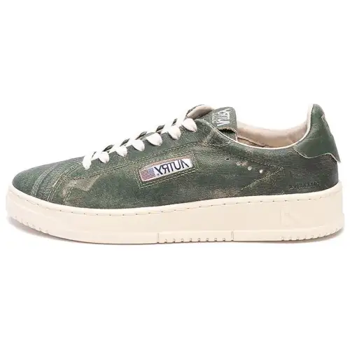 AUTRY Low top Skateboard Shoes Men's Green