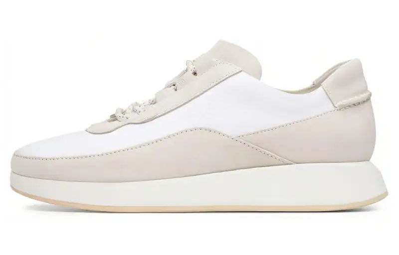 Clarks Leather Low top Skateboard Shoes Women's White