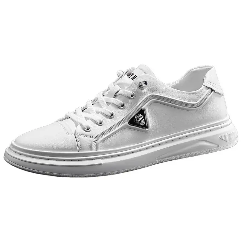 JANE HARLOW Low top Skateboard Shoes Men's White