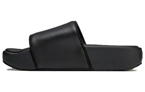 Y-3 Slide Y-3 'Triple Black'