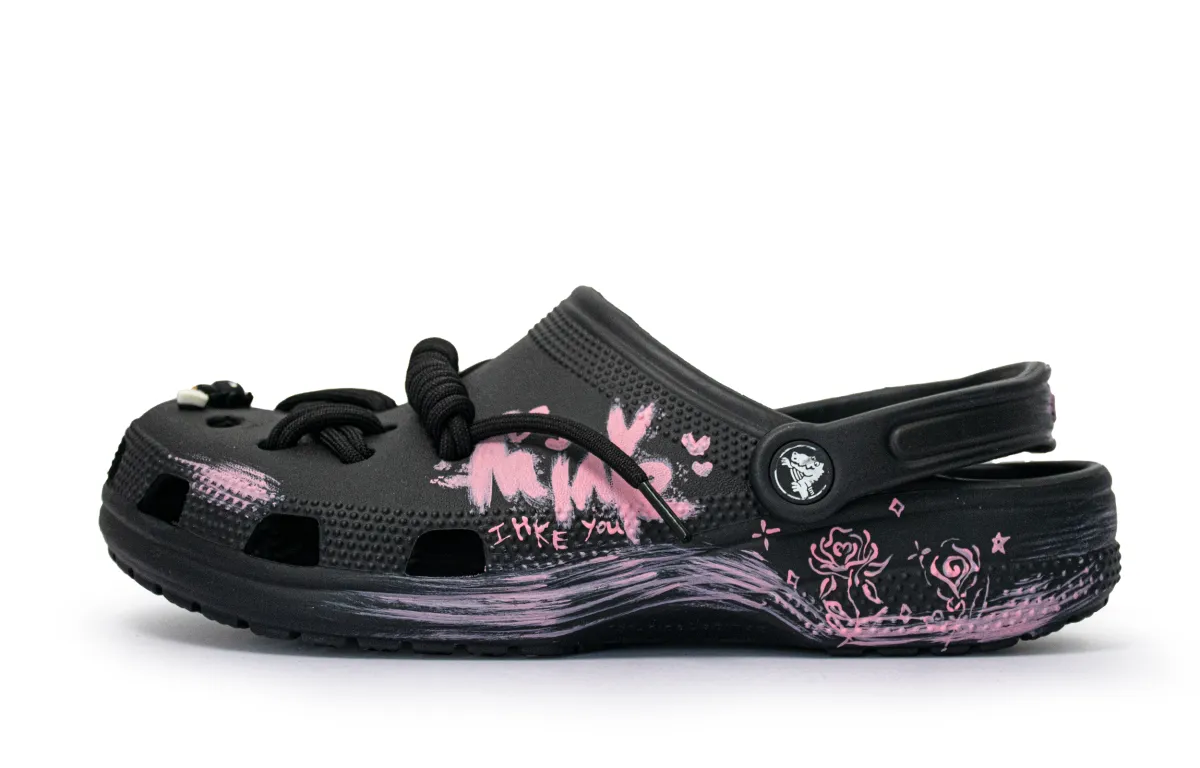 Crocs Classic Clog Little Pink Whale EVA Clogs Unisex Black Pink