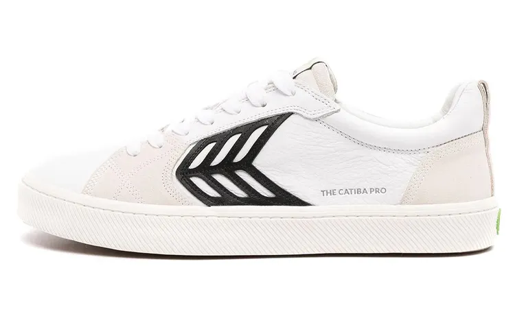 Cariuma Catiba Pro Skate sneakers