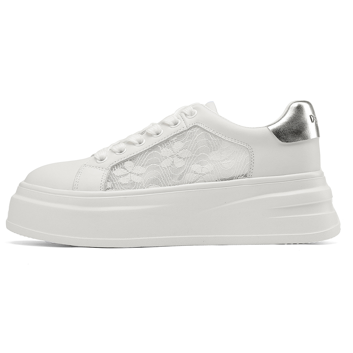 D FUSE SCANDINAVIA Flat Shoes White Sneakers Low top Skateboard Shoes Women's