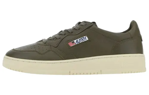 AUTRY Medalist Leather Lace Up Stylish Skateboarding Shoes Army Green