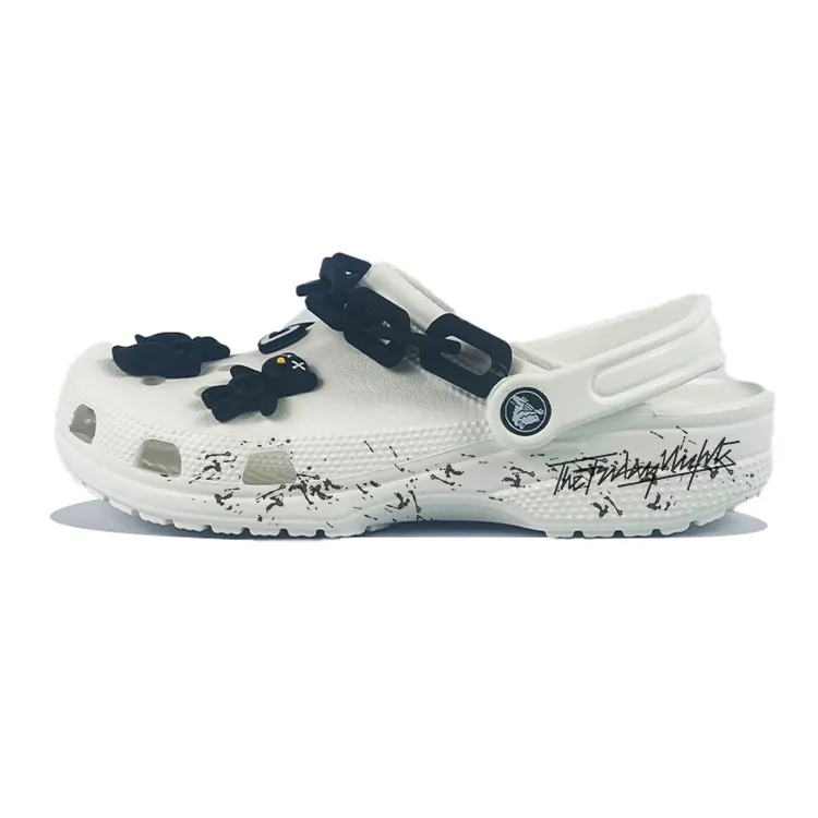 Crocs Classic Clog Clogs Unisex White Black