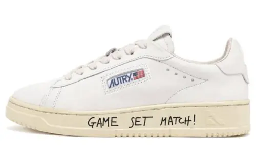 AUTRY Low-top Leather Sneakers