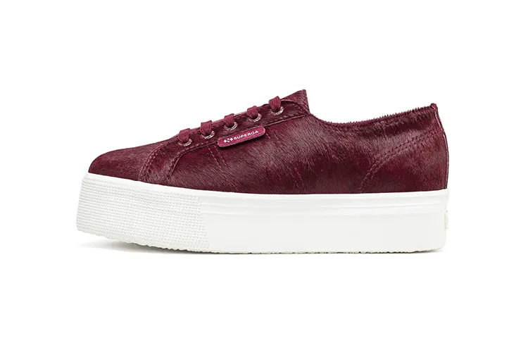 SUPERGA Low top Canvas Shoes Women's Burgundy