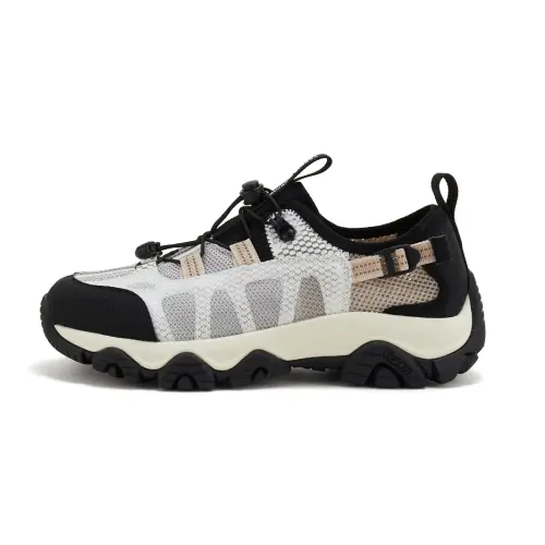 Teenie Weenie Cushioning Slip Resistant Cushioning Slip Resistant Mid top Chunky Sneakers Women's Black