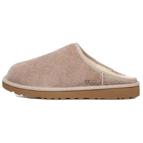 UGG Closed Toe Slippers Women's Umber
