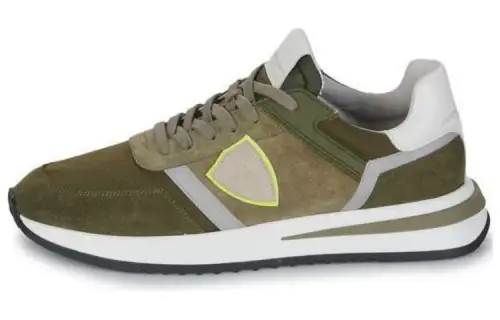 PHILIPPE MODEL Low top Casual Shoes Men's Green White