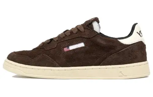 AUTRY Medalist Suede Sneakers