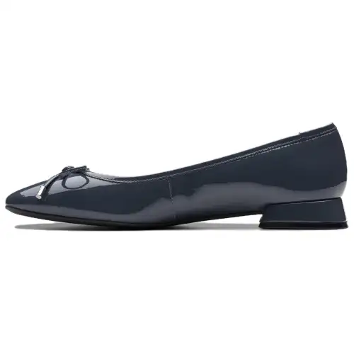 Clarks Patent Leather Casual Shoes 1.5cm Women's Marine Blue