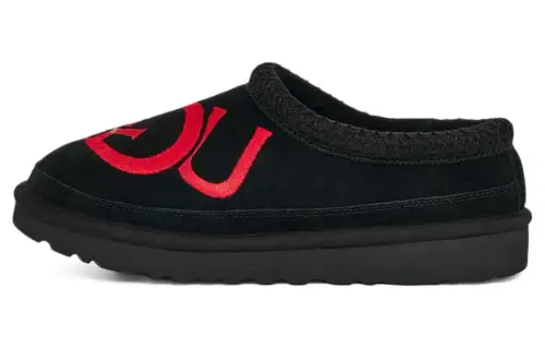 UGG Tasman Logo Slipper Black / Samba Red