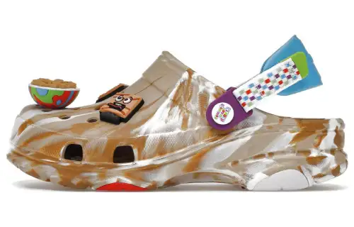 Crocs Classic Clogs 'Cinnamon Toast Crunch' Gs