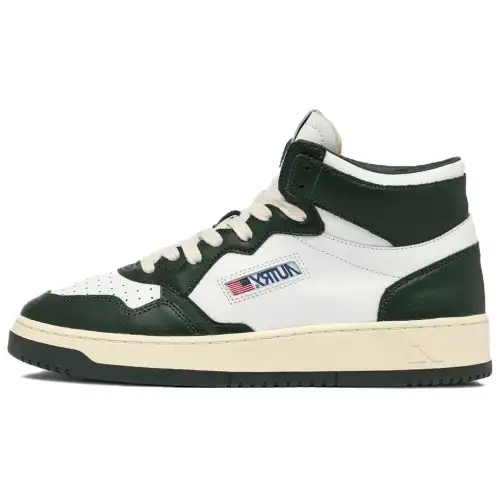 AUTRY Medalist Leather Mid top Skateboard Shoes Women's White Green