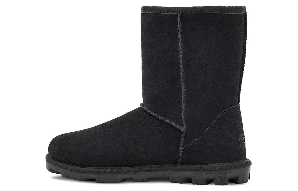 Женские ботинки UGG UGG Essential (черные)