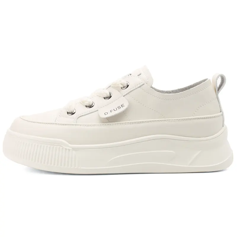 D FUSE SCANDINAVIA White Sneakers Flat Shoes Abrasion Resistant Lightweight Slip Resistant Low top Skateboard Shoes