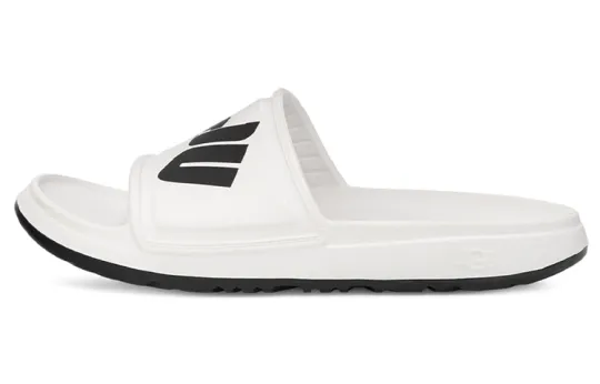 UGG Wilcox "Chopped" Logo Slides