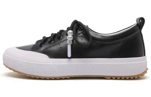 PACO GIL Low top Skateboard Shoes Women's Black
