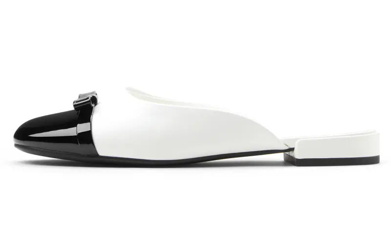 CHARLES&KEITH Composite Sole Slip Resistant Slip Resistant Closed Toe Slippers 2cm Women's