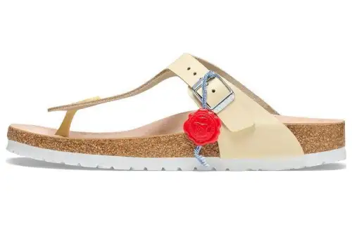Birkenstock Gizeh Flip Flops Women's Light Umber Regular