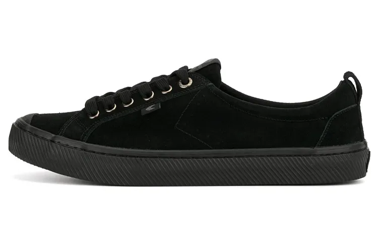 Cariuma Oca suede low-top sneakers