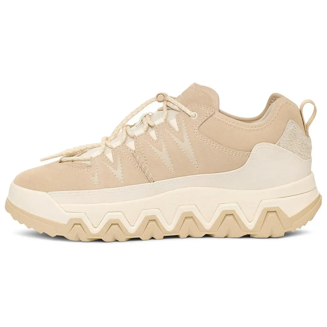 UGG CapTrail Low Light Beige