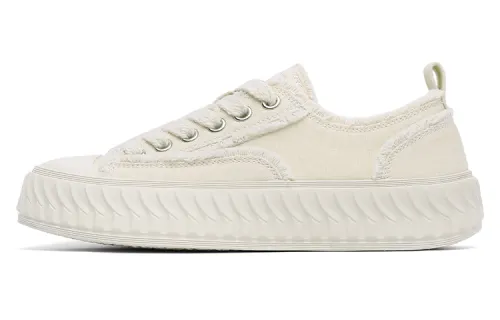 Dickies British Fashion Versatile Low top Canvas Skateboard Shoes Women's Beige