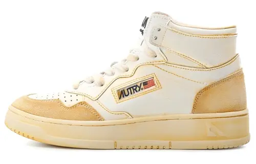 AUTRY Leather Stylish Skateboarding Shoes Women's White Yellow Distressed