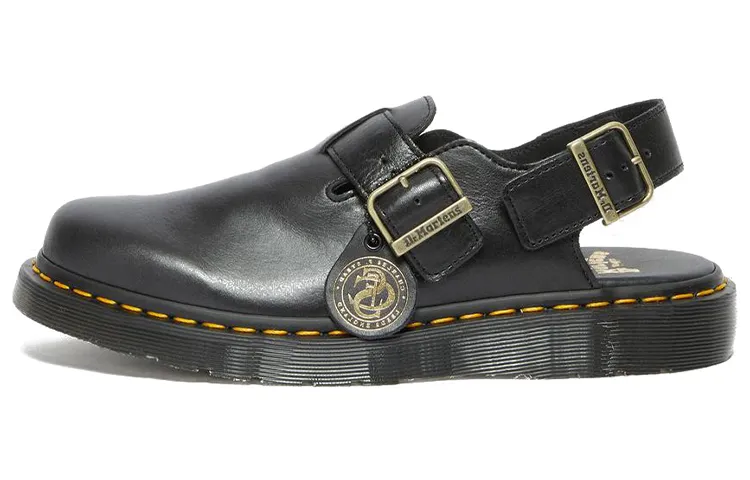 Dr.Martens Leather Low top Casual Shoes Unisex Black