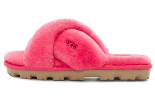 UGG Fuzzette Stylish Sandal Women's Strawberry Red