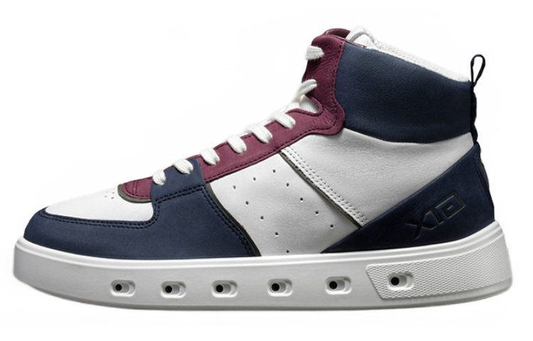 Ecco Street 720 Series Waterproof Casual Skate Shoes Midnight Blue