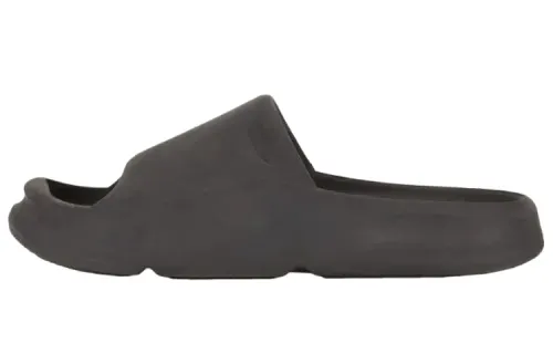 HERON PRESTON Square Toe Slip On Sandals