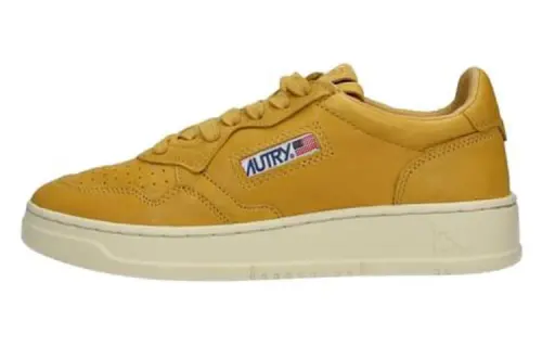 AUTRY Leather Versatile Stylish Skateboarding Shoes Women's Yellow