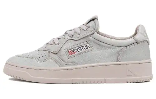 AUTRY Sheepskin Low top Skateboard Shoes Women's Gray